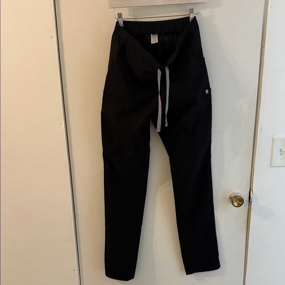 Figs Women's Black Joggers with Gray Drawstring
